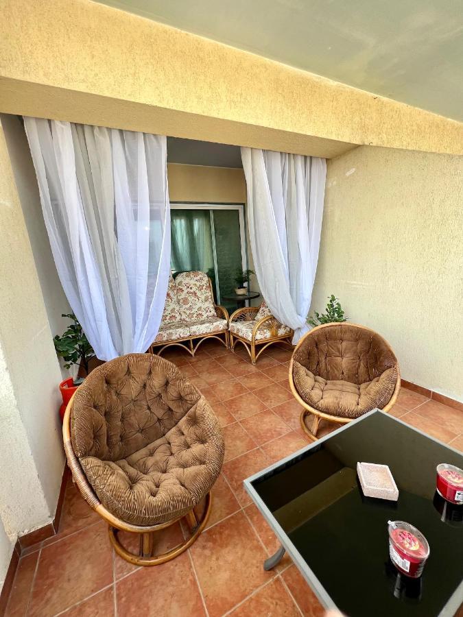 Carisa Holiday Rooms Larnaca Eksteriør billede