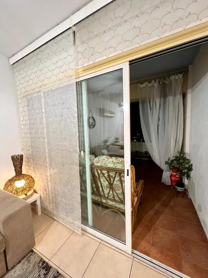 Carisa Holiday Rooms Larnaca Eksteriør billede